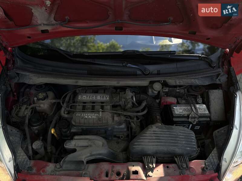 Хэтчбек Chevrolet Spark 2011 в Львове