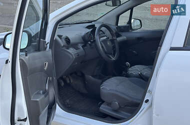 Хетчбек Chevrolet Spark 2014 в 