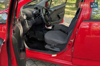 Хэтчбек Chevrolet Spark 2011 в 