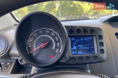Хэтчбек Chevrolet Spark 2010 в 