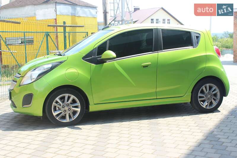 Хэтчбек Chevrolet Spark 2016 в Дрогобыче фото 4 Хэтчбек Chevrolet Spark 2016 в Дрогобыче