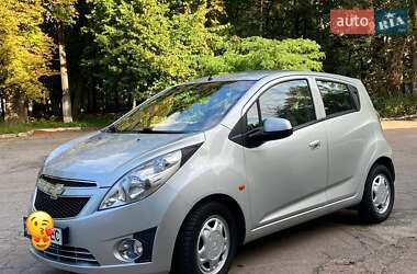 Хетчбек Chevrolet Spark 2011 в Чернігові