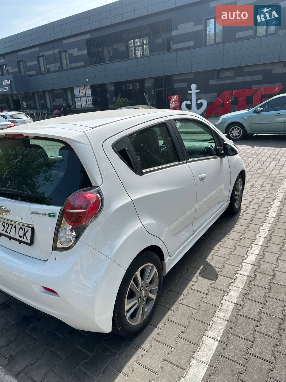 2015 Chevrolet Spark - мініатюра 30