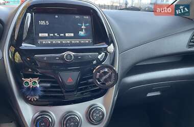 Хетчбек Chevrolet Spark 2016 в 