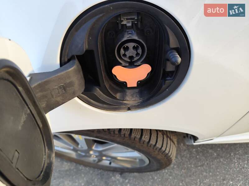 Хэтчбек Chevrolet Spark 2015 в Киеве