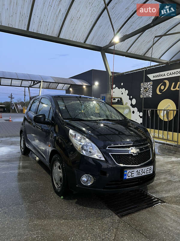 Хэтчбек Chevrolet Spark 2011 в Черновцах