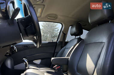 Хэтчбек Chevrolet Spark 2015 в 