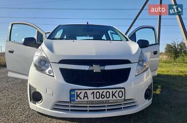 Хетчбек Chevrolet Spark 2011 в Броварах