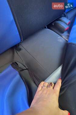 Хэтчбек Chevrolet Spark 2011 в 