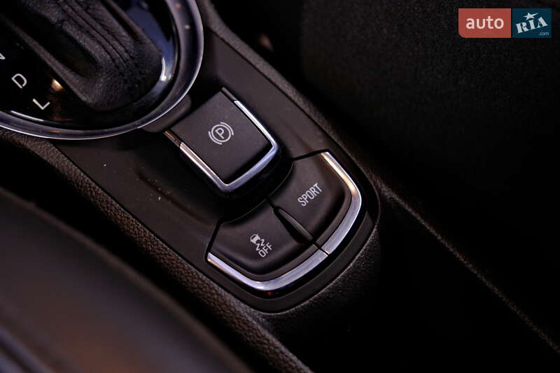 Хэтчбек Chevrolet Spark 2015 в Одессе