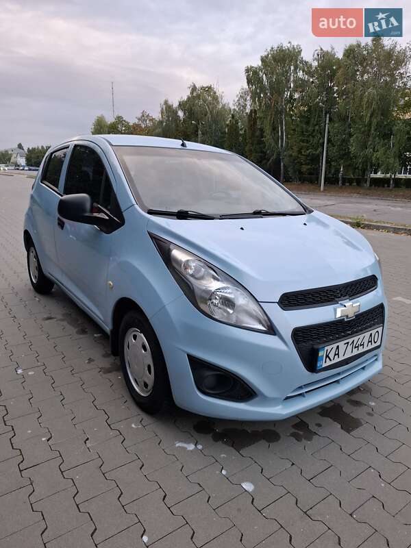 Хетчбек Chevrolet Spark 2015 в Білій Церкві