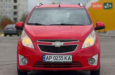 Хэтчбек Chevrolet Spark 2010 в 