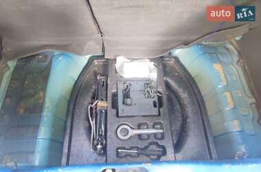 Хетчбек Chevrolet Spark 2010 в 