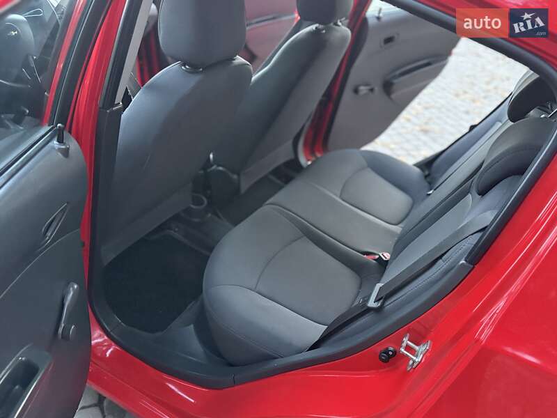 Хетчбек Chevrolet Spark 2011 в Львові фото 50 Хетчбек Chevrolet Spark 2011 в Львові
