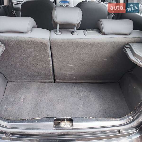 Хетчбек Chevrolet Spark 2012 в Києві фото 2 Хетчбек Chevrolet Spark 2012 в Києві
