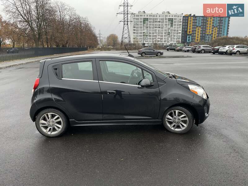Хэтчбек Chevrolet Spark 2016 в Чернигове фото 8 Хэтчбек Chevrolet Spark 2016 в Чернигове