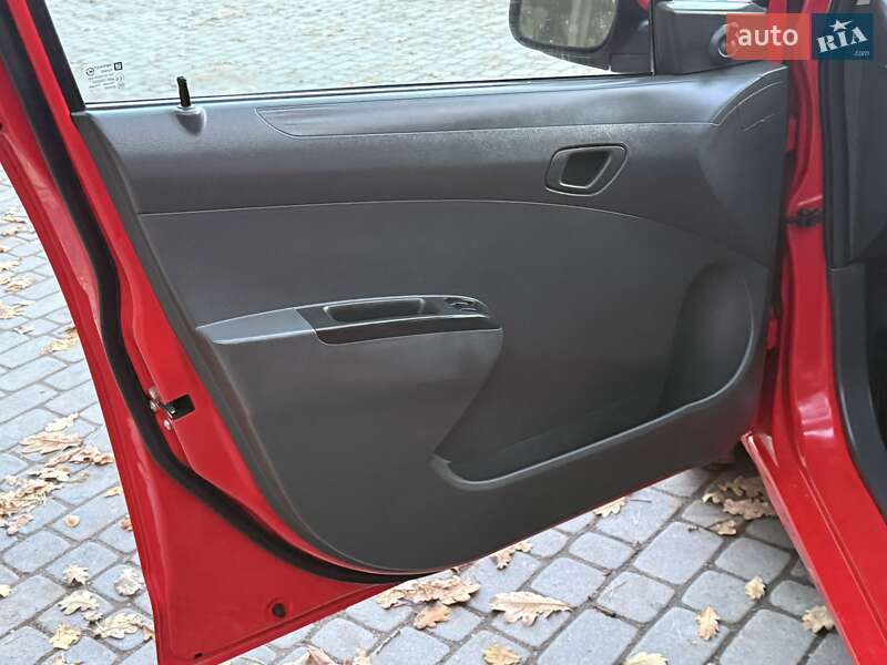 Хэтчбек Chevrolet Spark 2011 в Львове фото 34 Хэтчбек Chevrolet Spark 2011 в Львове