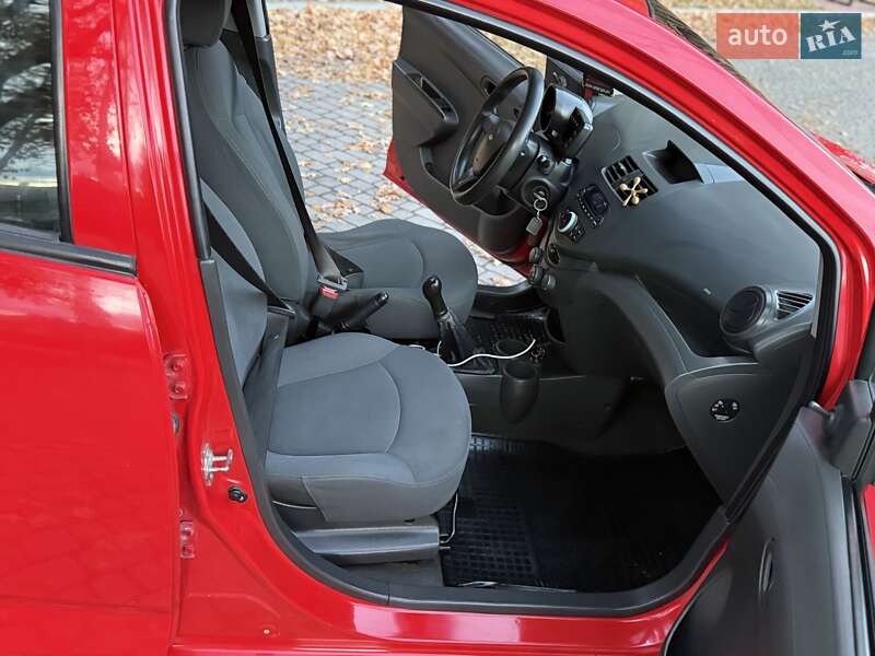 Хэтчбек Chevrolet Spark 2011 в Львове фото 45 Хэтчбек Chevrolet Spark 2011 в Львове