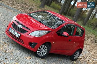 Хэтчбек Chevrolet Spark 2011 в Львове