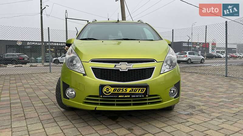 Хэтчбек Chevrolet Spark 2010 в Стрые