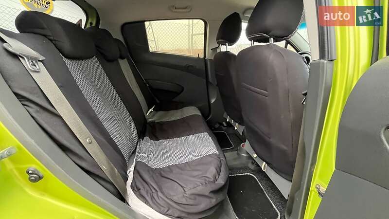 Хэтчбек Chevrolet Spark 2010 в Стрые