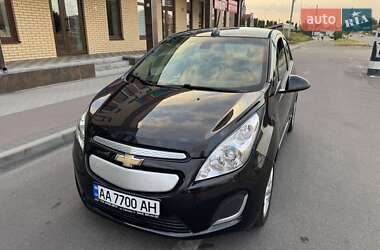 Хетчбек Chevrolet Spark 2016 в Таращі