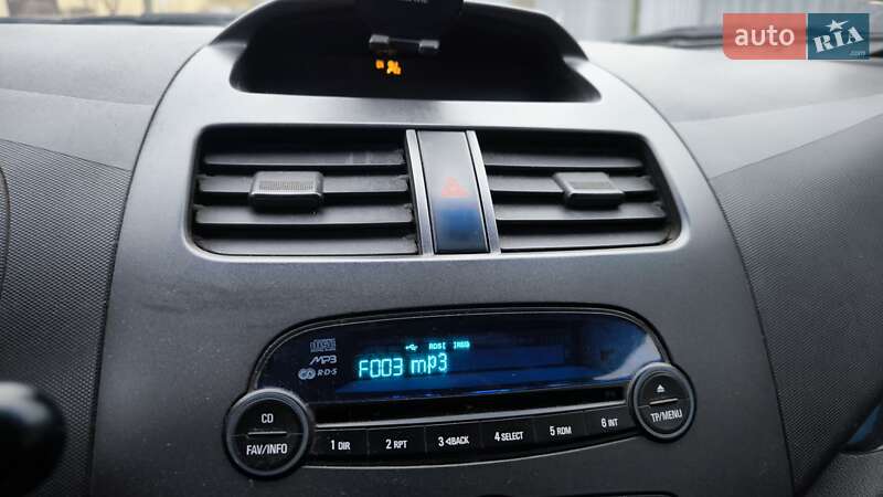 Хэтчбек Chevrolet Spark 2011 в Каменец-Подольском