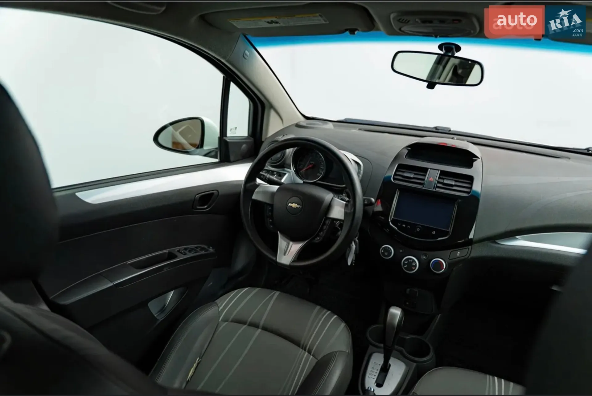2014 Chevrolet Spark - мініатюра 29