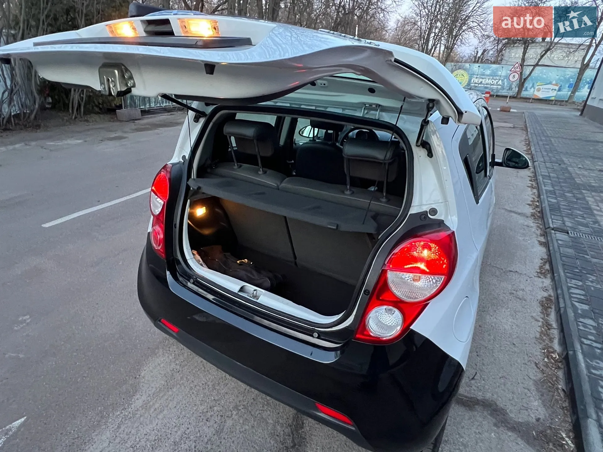 2014 Chevrolet Spark - мініатюра 9