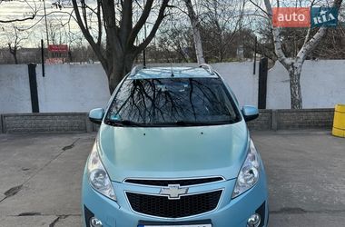 Хэтчбек Chevrolet Spark 2010 в Павлограде