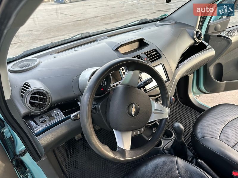 Хэтчбек Chevrolet Spark 2010 в Павлограде фото 9 Хэтчбек Chevrolet Spark 2010 в Павлограде