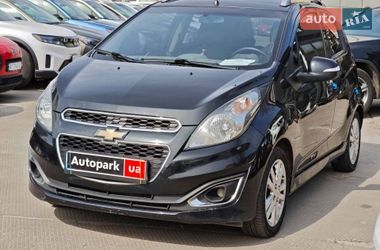 Хэтчбек Chevrolet Spark 2014 в Харькове