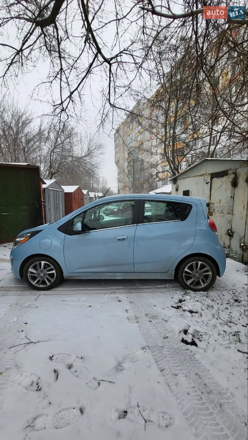 2016 Chevrolet Spark - мініатюра 3