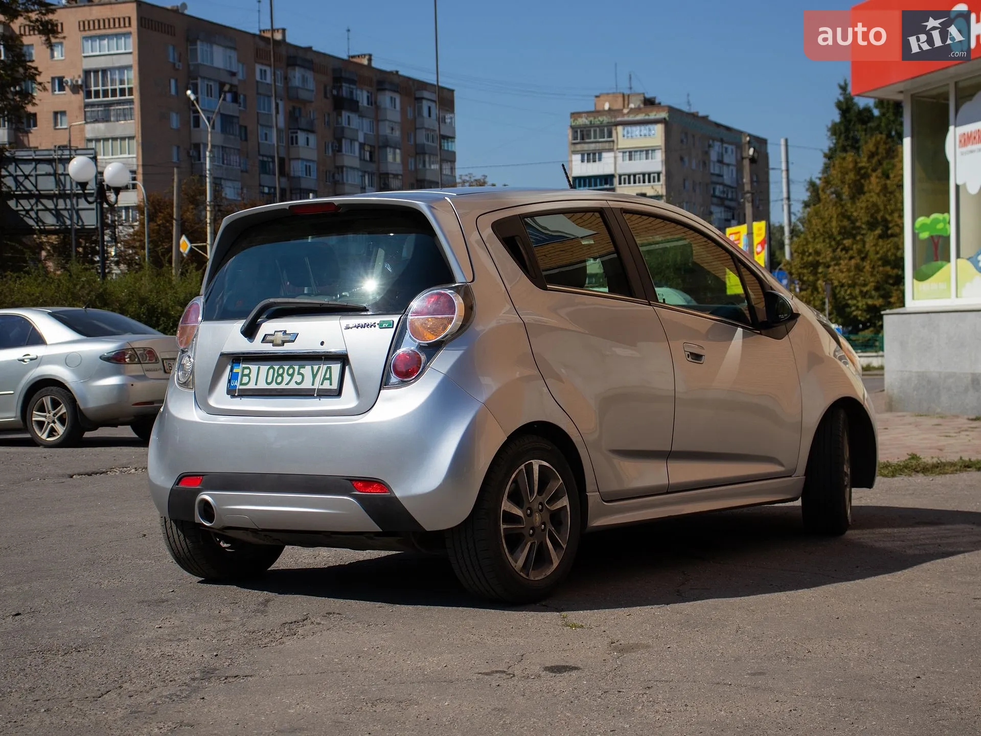 2014 Chevrolet Spark - мініатюра 11