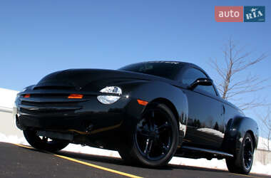 Кабриолет Chevrolet SSR 2004 в 
