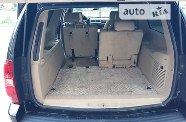 Позашляховик / Кросовер Chevrolet Suburban 2007 в 