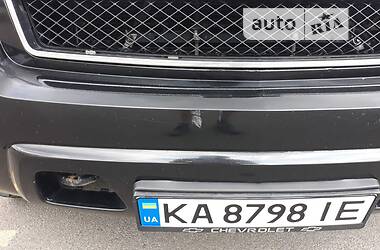 Позашляховик / Кросовер Chevrolet Suburban 2007 в 