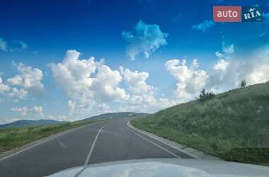 Внедорожник / Кроссовер Chevrolet Suburban 2017 в Киеве