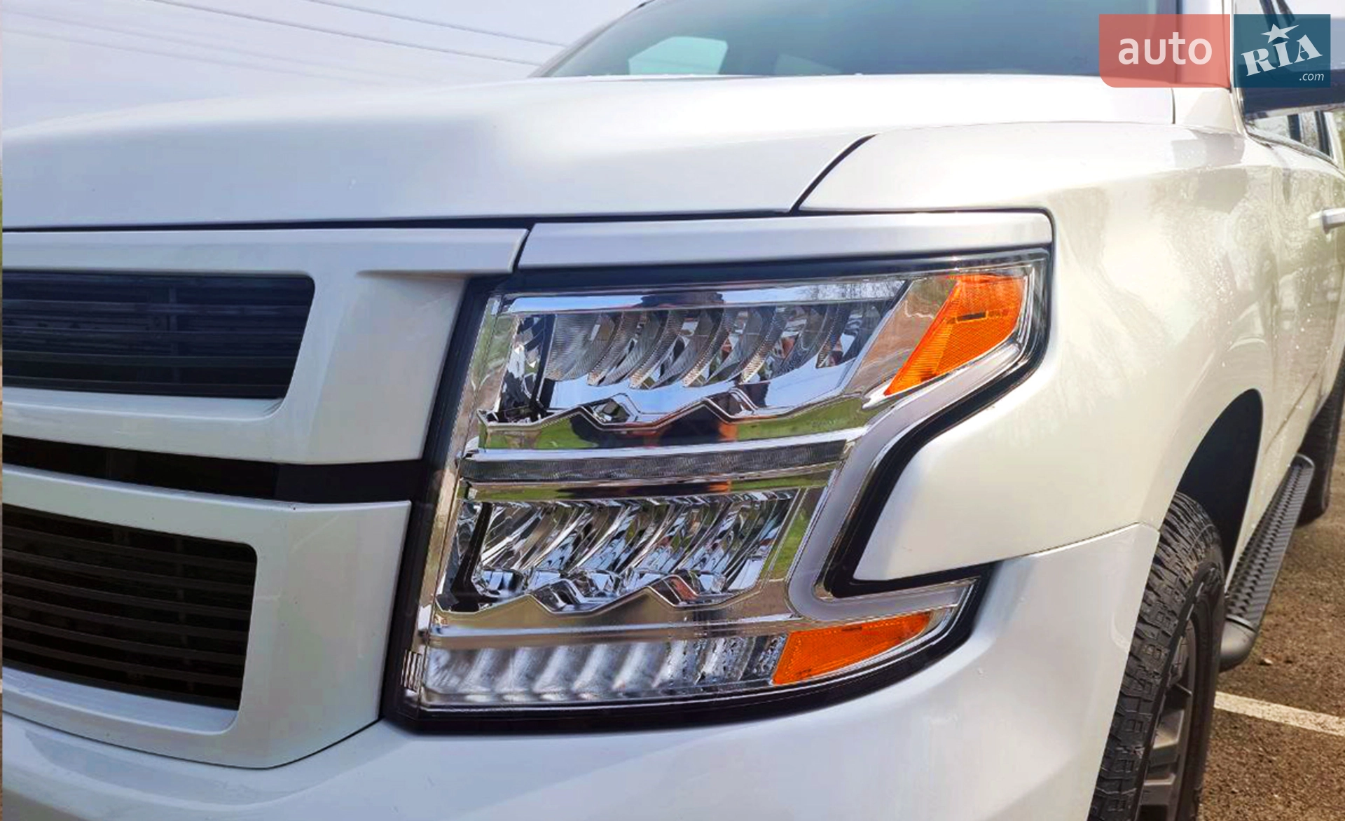 2017 Chevrolet Suburban - мініатюра 10