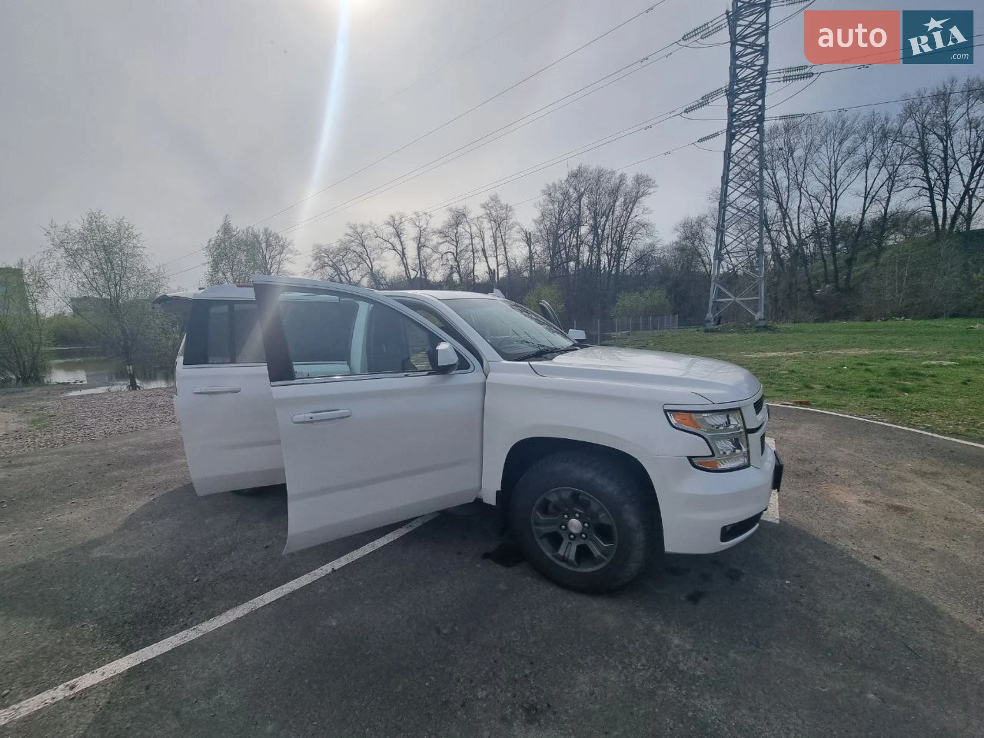 2017 Chevrolet Suburban - мініатюра 22