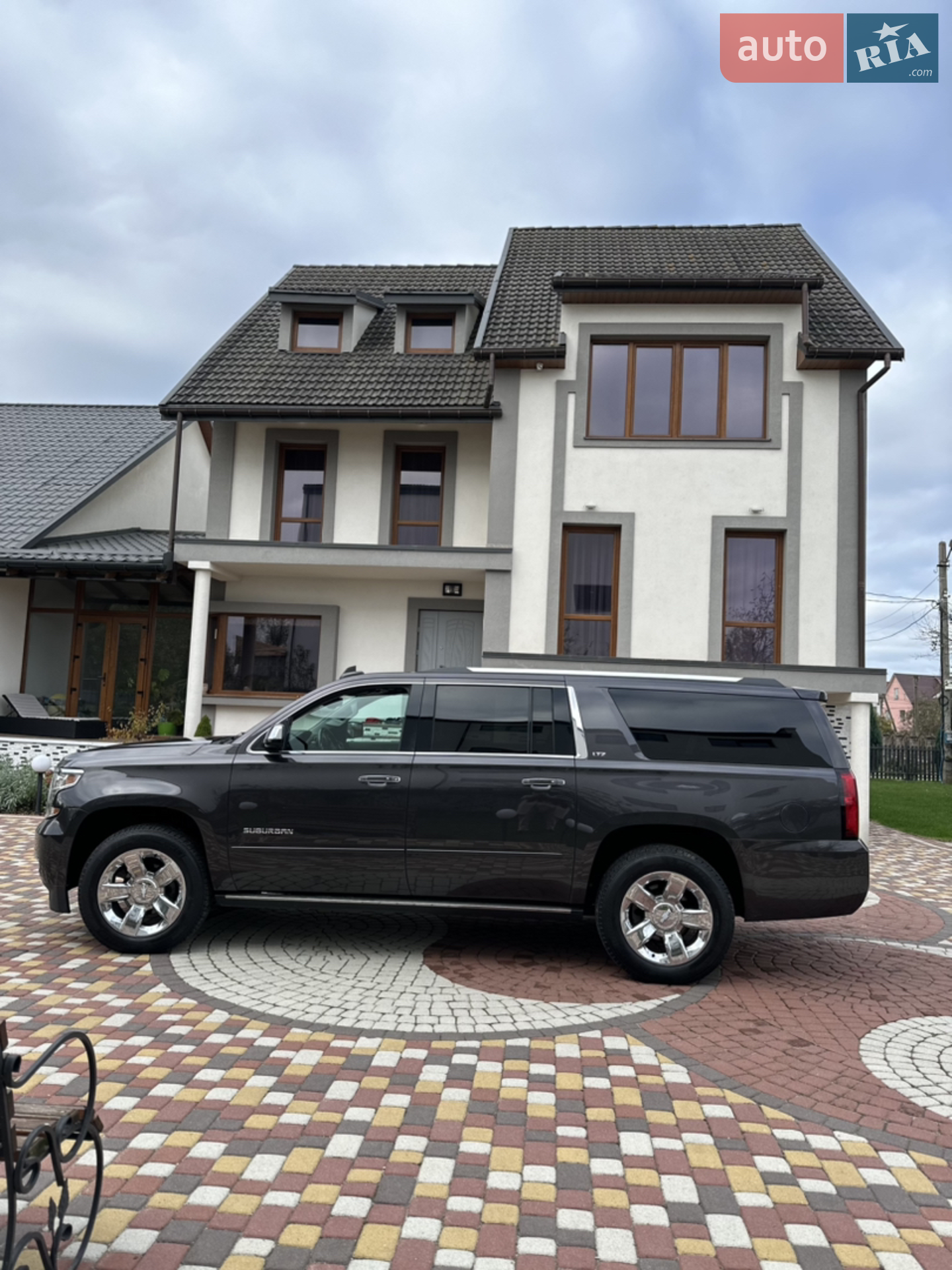 2015 Chevrolet Suburban - мініатюра 22