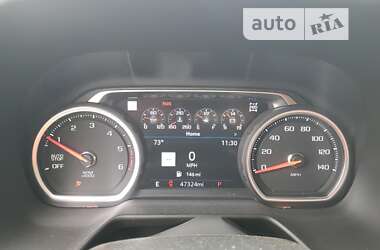 Позашляховик / Кросовер Chevrolet Suburban 2021 в 
