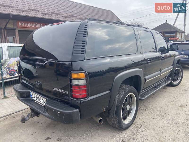 Позашляховик / Кросовер Chevrolet Suburban 2003 в Новоукраїнці