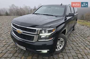 Внедорожник / Кроссовер Chevrolet Suburban 2016 в 