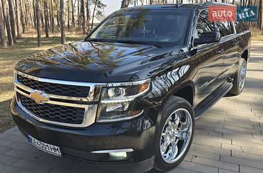 Внедорожник / Кроссовер Chevrolet Suburban 2016 в 