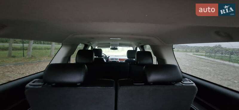 Позашляховик / Кросовер Chevrolet Suburban 2013 в Богородчанах