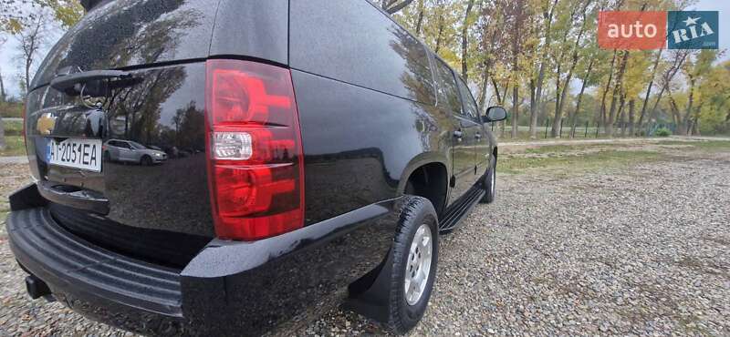 Позашляховик / Кросовер Chevrolet Suburban 2013 в Богородчанах