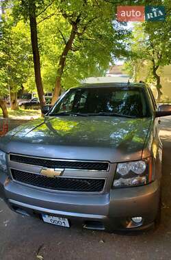 Внедорожник / Кроссовер Chevrolet Suburban 2007 в Киеве