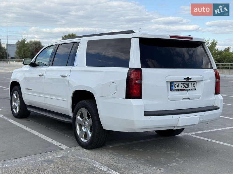 Внедорожник / Кроссовер Chevrolet Suburban 2017 в Киеве фото 10 Внедорожник / Кроссовер Chevrolet Suburban 2017 в Киеве