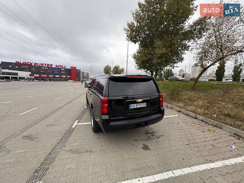 Внедорожник / Кроссовер Chevrolet Suburban 2016 в Киеве фото 8 Внедорожник / Кроссовер Chevrolet Suburban 2016 в Киеве